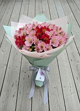 Букет цветов из:  Альстромерии в Марьяновке