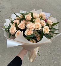 Букет Кремовые розы Латте в Марьяновке