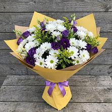 Букет цветов из:  Ирисы, Хризантемы и Ромашки в Марьяновке